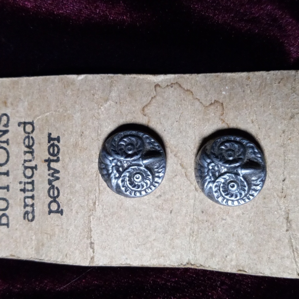 Vintage Pewter Owl Buttons by Metzke
